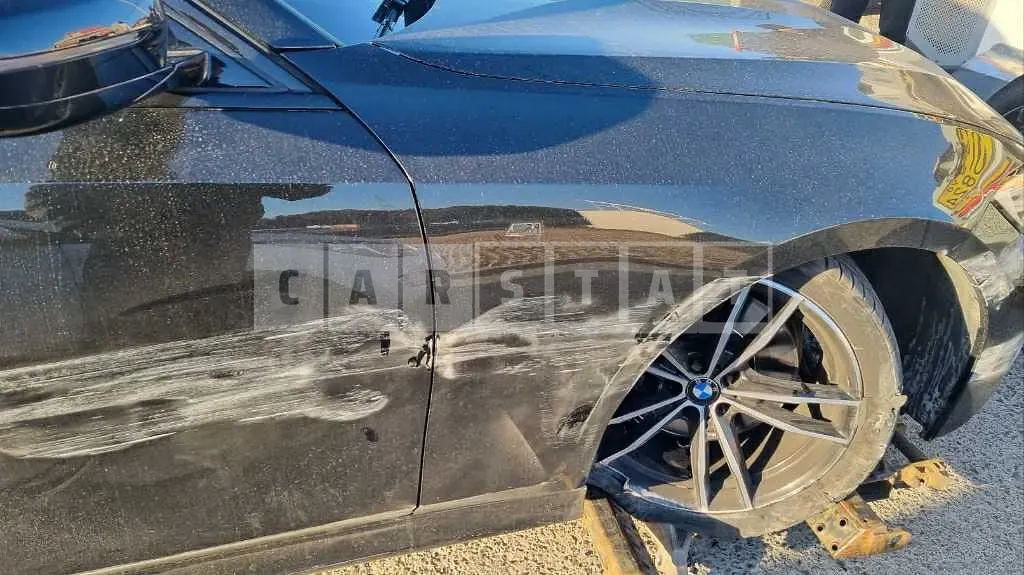 Photo 2 of 12: 2019 BMW 330i M Sport Package, VIN WBA5R3102KAE82396 — Korean insurance auction