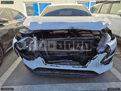 Photo 1 of 14: 2020 Hyundai Kona, VIN KMHK4815GLU512601 — Korean insurance auction