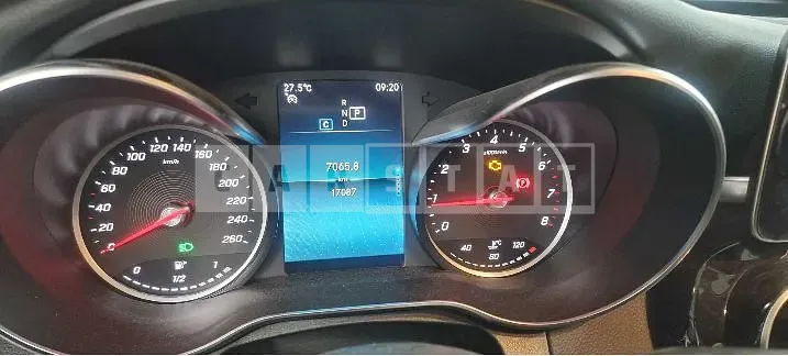 Photo 2 of 14: 2020 Mercedes-Benz C200 — Korean insurance auction