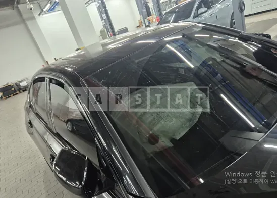 Photo 2 of 25: 2021 BMW 330e — Korean insurance auction