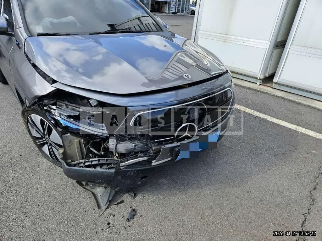 Photo 2 of 11: 2023 Mercedes-Benz EQA250 — Korean insurance auction