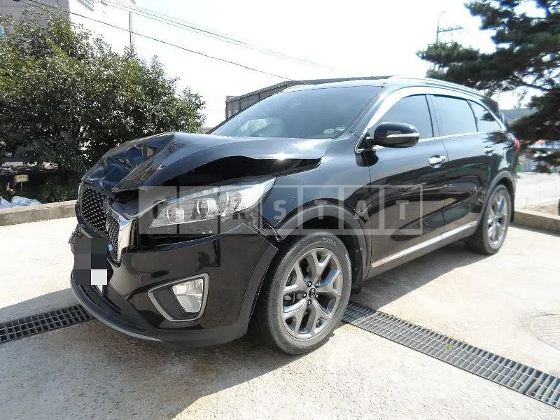Photo 2 of 34: 2014 Kia Sorento 2.0 — Korean insurance auction