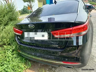 Photo 1 of 20: 2016 Kia K5 2.0, VIN KNAGX411BGA101685 — Korean insurance auction
