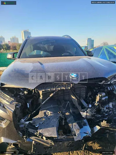 Photo 1 of 17: 2023 BMW X7 M60i, VIN WBA31EM04R9S18000 — Korean insurance auction