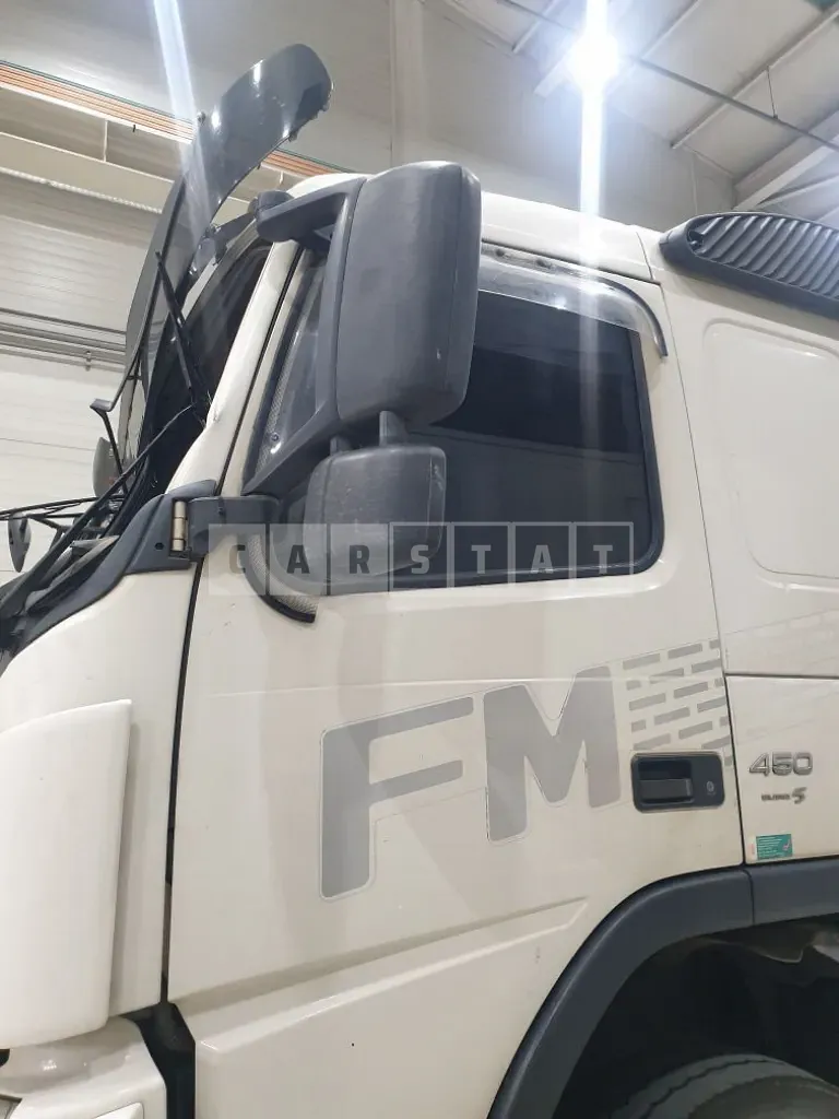 Photo 2 of 19: 2014 BMW Volvo Fm 6X2 Tractor — Korean insurance auction