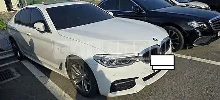 Photo 2 of 16: 2018 BMW 530i xDrive — Korean insurance auction