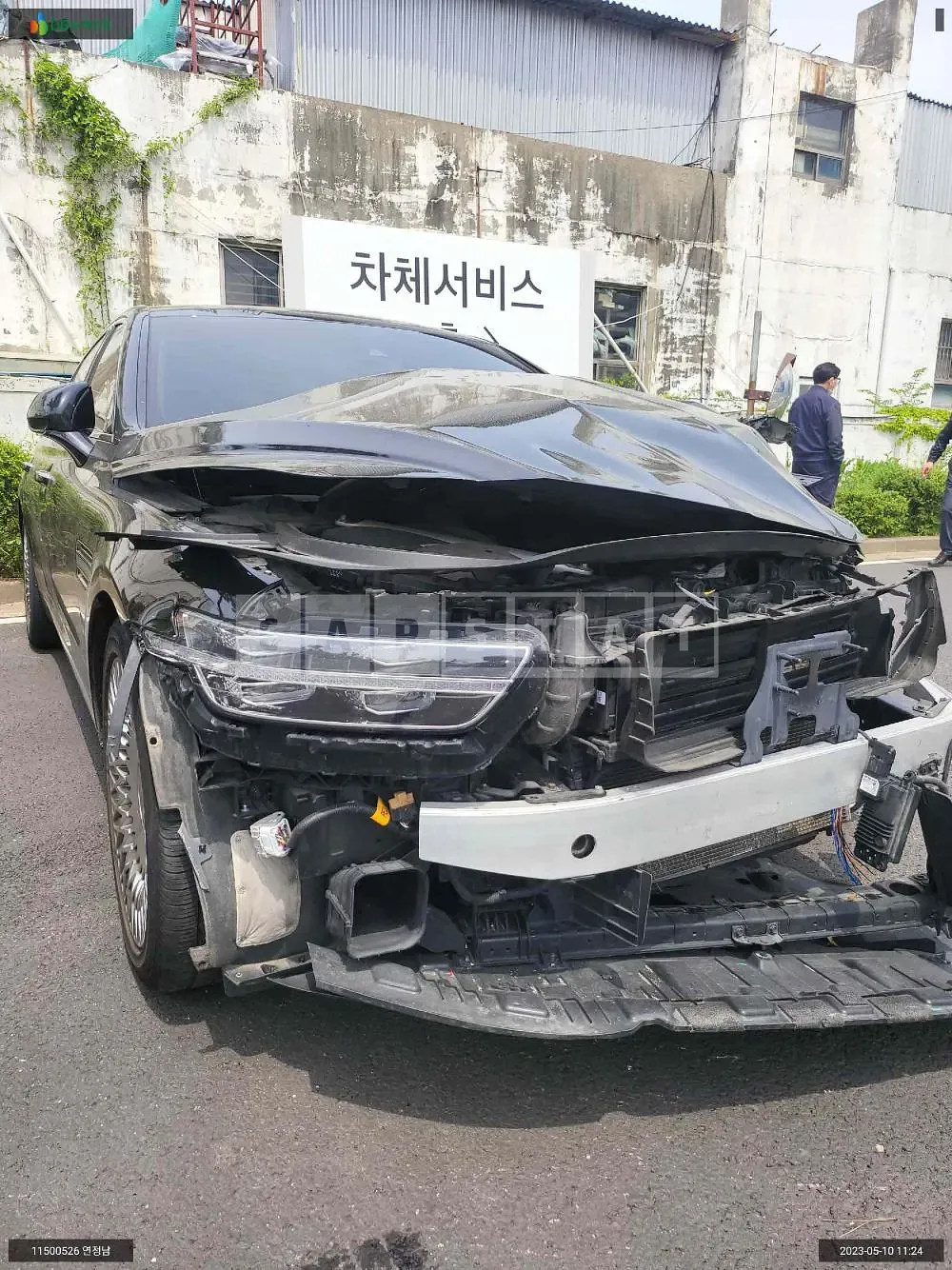 Photo 2 of 14: 2020 Hyundai Genesis /G90, VIN KMHG241DDLU077600 — Korean insurance auction
