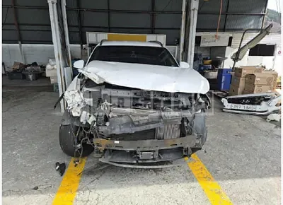 Photo 1 of 14: 2019 Hyundai Santa Fe — Korean insurance auction