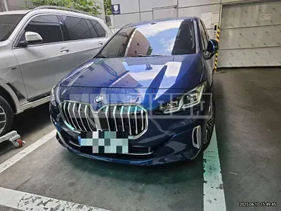 2025 BMW 220i Active Tourer