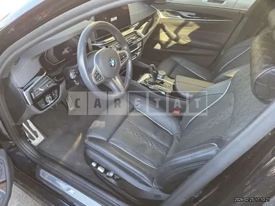 Photo 2 of 32: 2021 BMW 530e, VIN WBA51AG06MCH25332 — Korean insurance auction