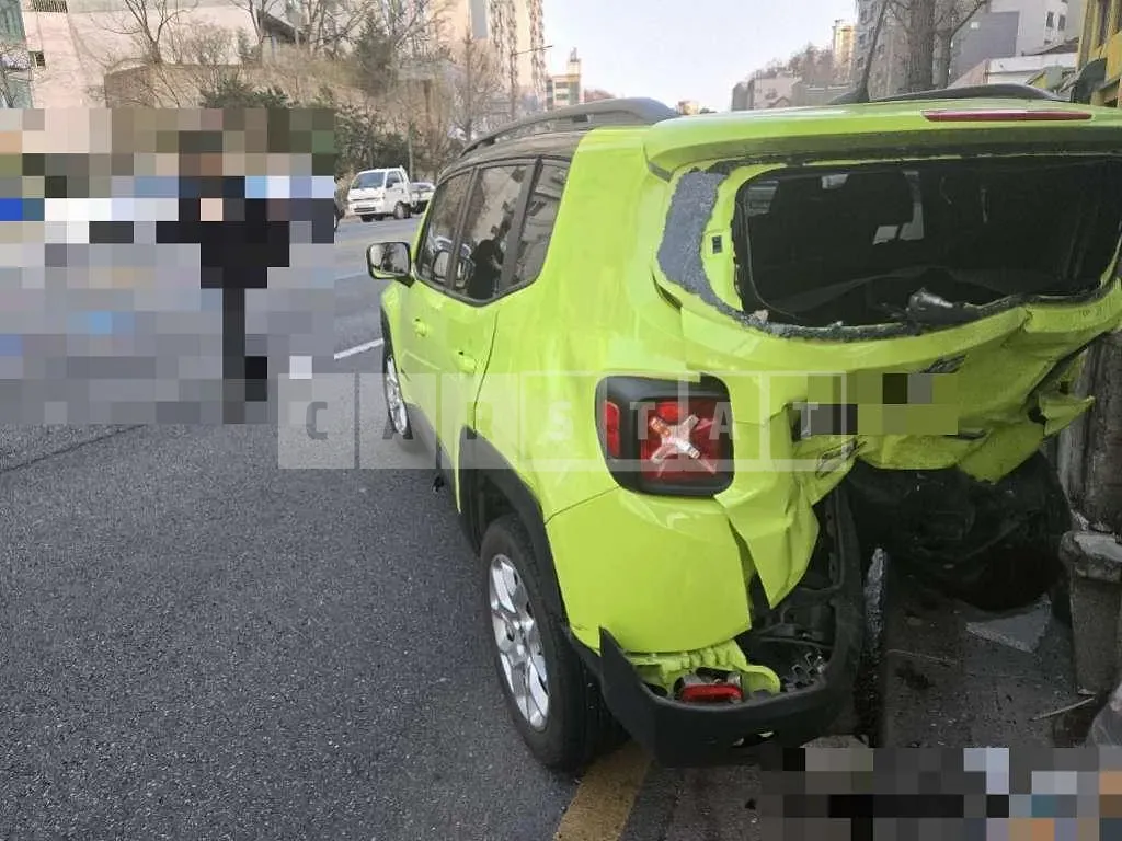 Photo 2 of 4: 2018 Jeep Zip Renegade 2.4 — Korean insurance auction