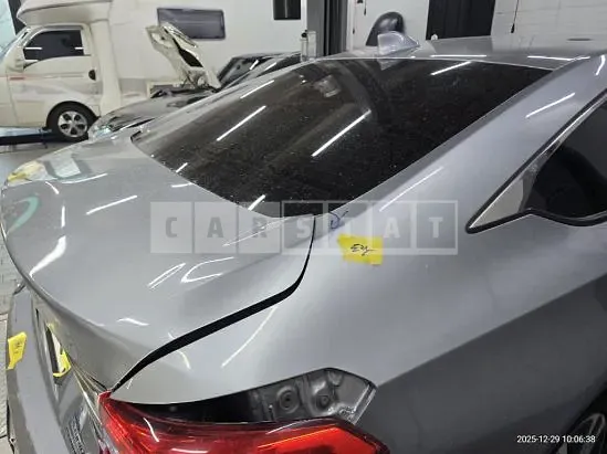 Photo 2 of 30: 2018 Honda Accord Hybrid, VIN 1HGCV3690JA510829 — Korean insurance auction