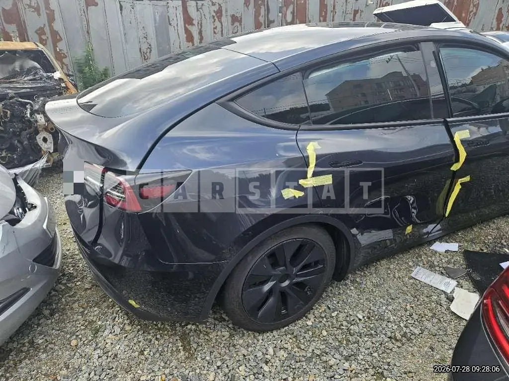 Photo 2 of 36: 2025 Tesla Model Y RWD — Korean insurance auction
