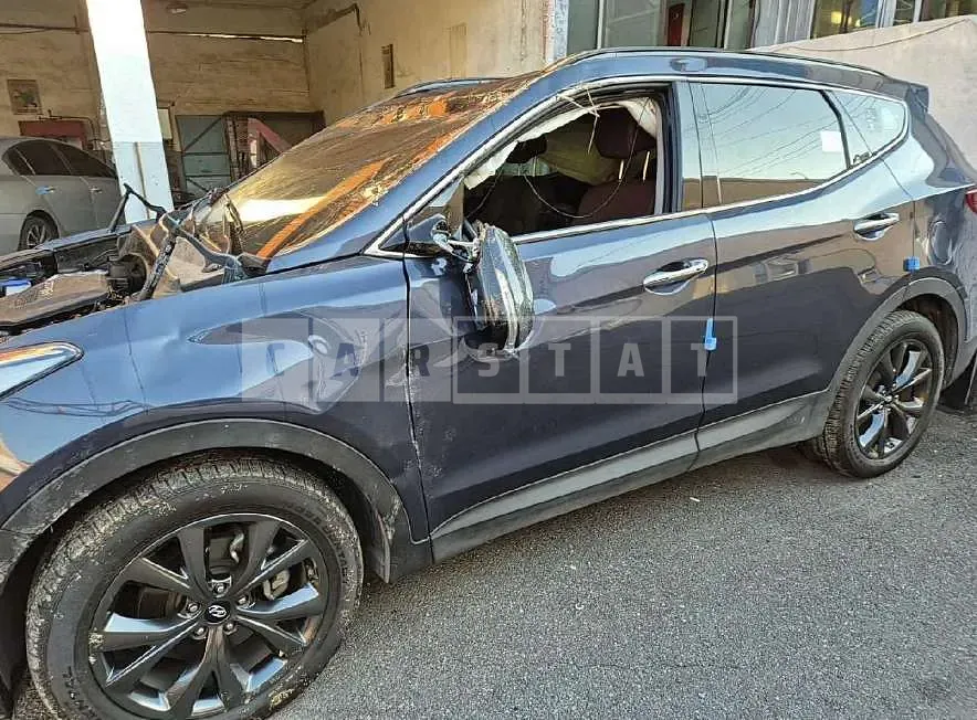 Photo 2 of 19: 2016 Hyundai Santa Fe DM Diesel 2.2 4WD — Korean insurance auction