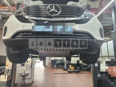 Photo 1 of 36: 2020 Mercedes-Benz EQC400 4Matic — Korean insurance auction