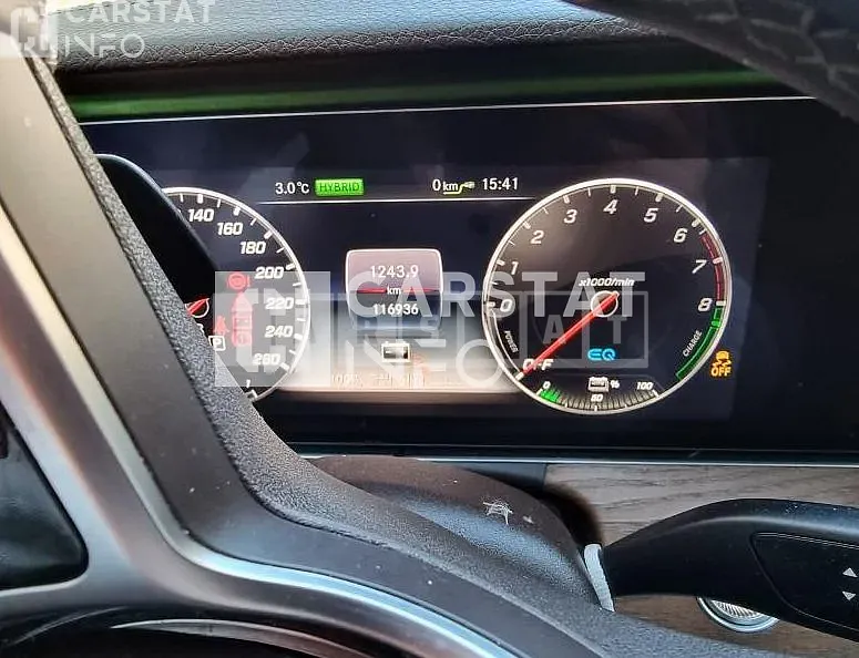 Photo 2 of 40: 2019 Mercedes-Benz E 300 e — Korean insurance auction