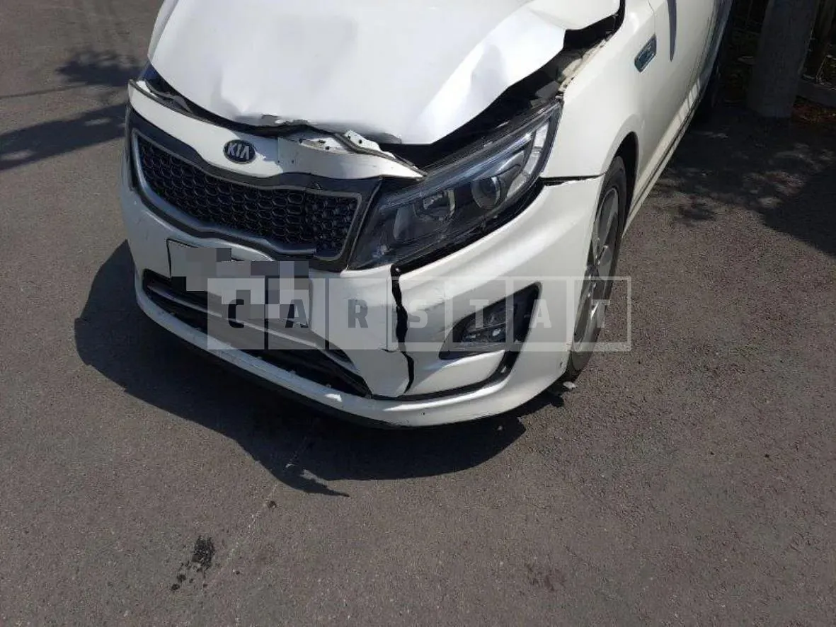 Photo 2 of 30: 2015 Kia K5 2.0 (Hybrid), VIN KNAGN41CBFA097528 — Korean insurance auction