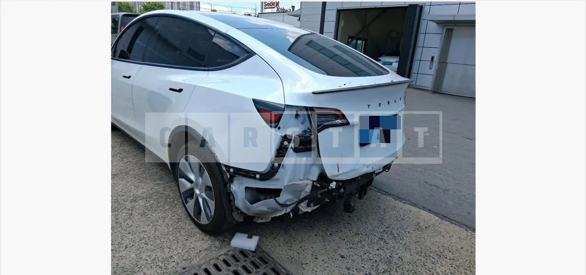 Photo 2 of 18: 2023 Tesla Model Y RWD — Korean insurance auction