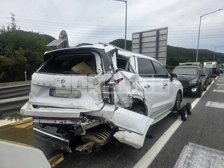 Photo 2 of 12: 2023 Hyundai Palisade 3.8 (4WD) — Korean insurance auction