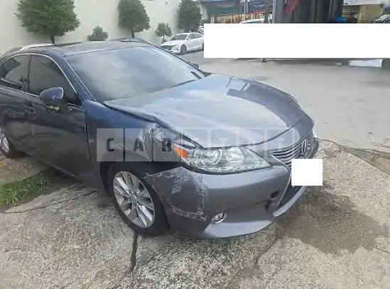 Photo 2 of 20: 2015 Lexus ES300h — Korean insurance auction