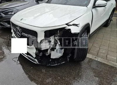 Photo 1 of 24: 2021 Mercedes-Benz GLB220 — Korean insurance auction