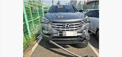 Photo 1 of 16: 2016 Hyundai Santa Fe DM — Korean insurance auction