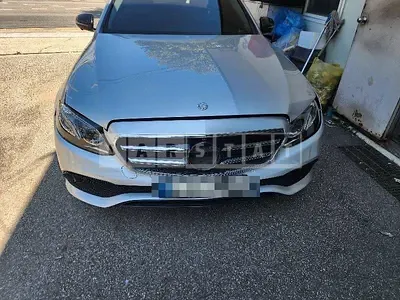 Photo 1 of 26: 2017 Mercedes-Benz E300 — Korean insurance auction