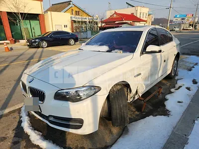 Photo 1 of 5: 2015 BMW 520d, VIN WBA5E5102FG066307 — Korean insurance auction