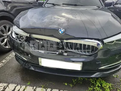 Photo 1 of 8: 2019 BMW 520i Luxury, VIN WBAJK9100LCD37773 — Korean insurance auction