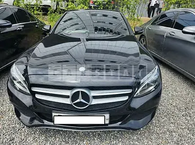 Photo 1 of 10: 2016 Mercedes-Benz C 220d, VIN WDDWF0EBXGF233657 — Korean insurance auction