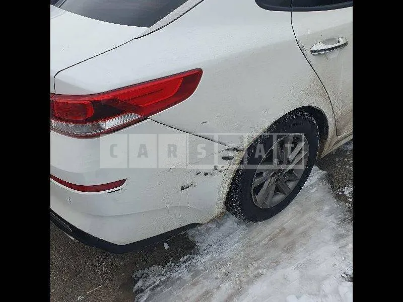 Photo 2 of 24: 2018 Kia K5, VIN KNAGS416BKA279648 — Korean insurance auction