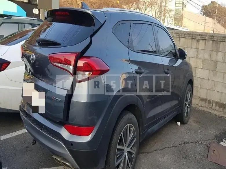 Photo 2 of 34: 2017 Hyundai Tucson TL 2.0, VIN KMHJ381ABHU437259 — Korean insurance auction