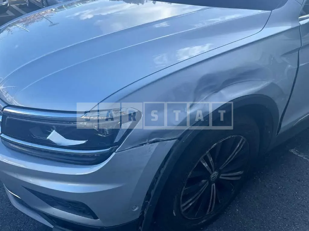 Photo 2 of 32: 2018 Volkswagen Tiguan 2.0 TDI, VIN WVGZZZ5NZJW955101 — Korean insurance auction