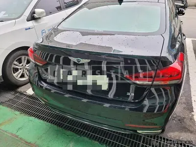 Photo 1 of 10: 2017 Genesis Genece G80 3.3, VIN KMHGM41DBHU220799 — Korean insurance auction