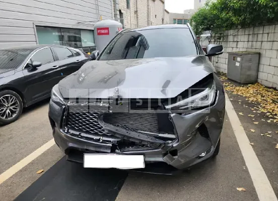 Photo 2 of 15: 2019 Infiniti QX50 — Korean insurance auction