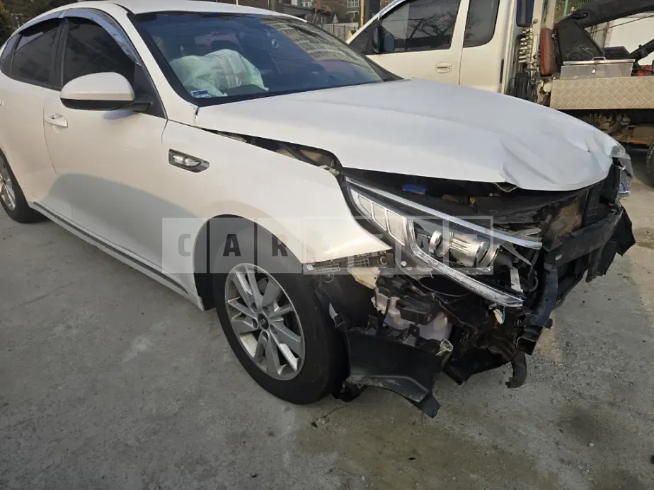 Photo 2 of 6: 2016 Kia K5 2.0 (LPI) — Korean insurance auction