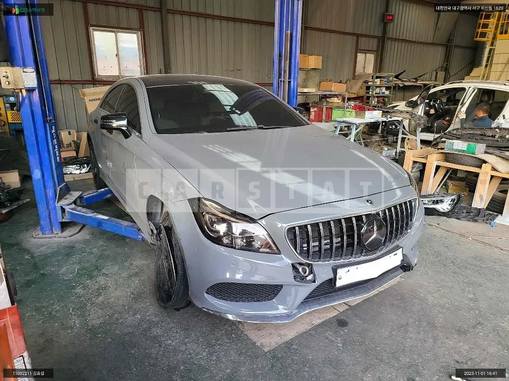 Photo 2 of 13: 2015 Mercedes-Benz CLS400, VIN WDDLJ6FB5FA153276 — Korean insurance auction