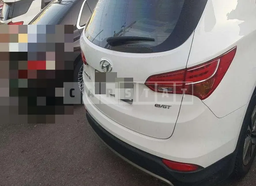 Photo 2 of 11: 2014 Hyundai Santa Fe DM — Korean insurance auction