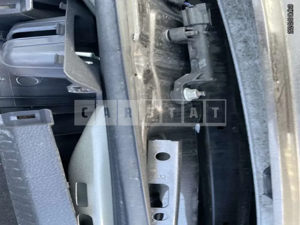 Photo 2 of 28: 2018 Toyota Camry, VIN JTNB11HK0J3058557 — Korean insurance auction