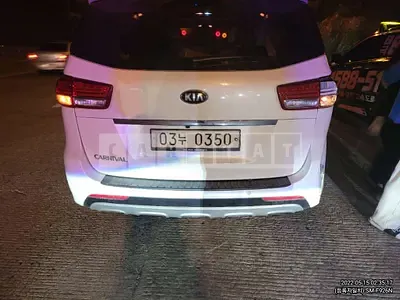 Photo 1 of 29: 2017 Kia Carnival, VIN KNAMC81ABHS291262 — Korean insurance auction