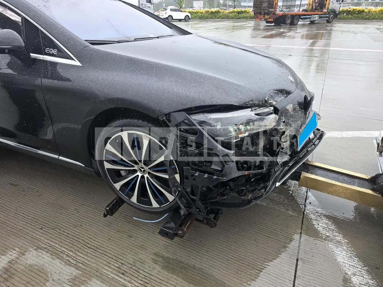 Photo 2 of 14: 2022 Mercedes-Benz EQE350, VIN W1KEG2BB6PF010167 — Korean insurance auction