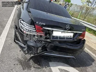 Photo 1 of 4: 2016 Mercedes-Benz E220 BlueTec — Korean insurance auction