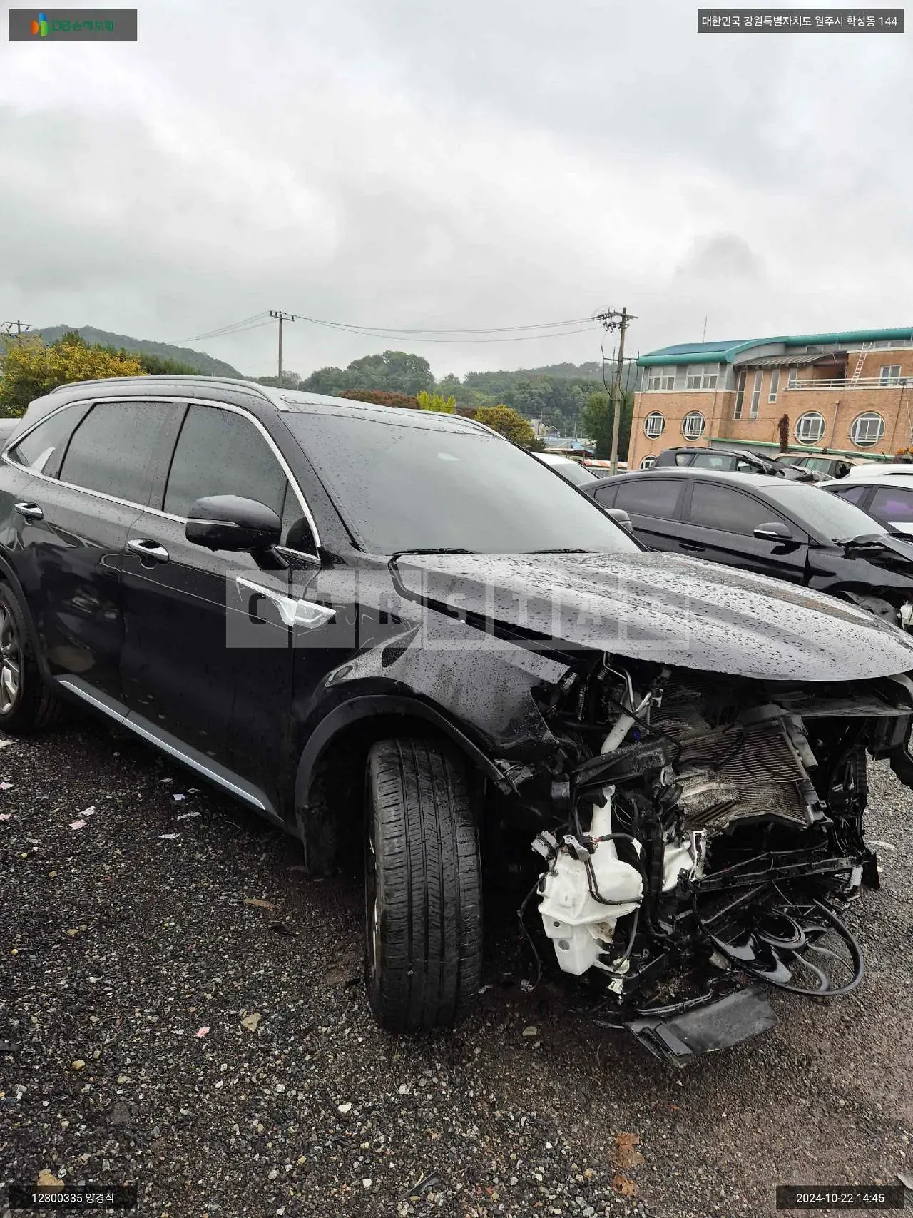 Photo 2 of 13: 2020 Kia Sorento, VIN KNARH81BGMA041299 — Korean insurance auction