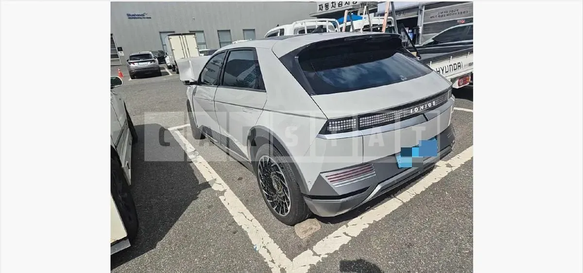 Photo 2 of 17: 2024 Hyundai IONIQ 5 Long Range — Korean insurance auction