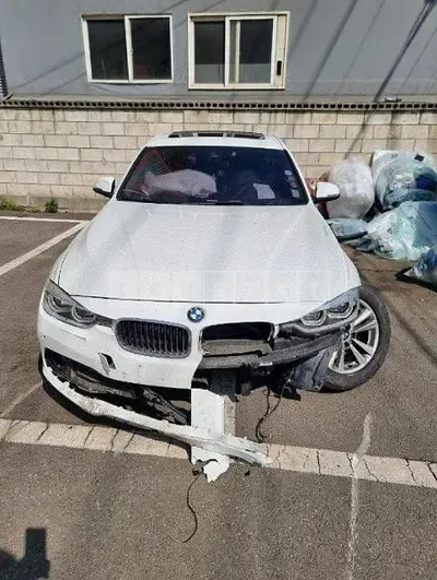 Photo 1 of 12: 2016 BMW 320d EfficientDynamics Edi — Korean insurance auction