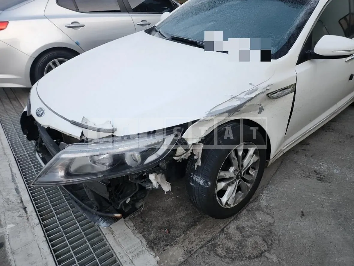 Photo 2 of 26: 2015 Kia K5 LPG, VIN KNAGN418BFA591598 — Korean insurance auction