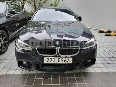 Photo 1 of 8: 2016 BMW 520d xDrive, VIN WBA5D3104FGV81798 — Korean insurance auction