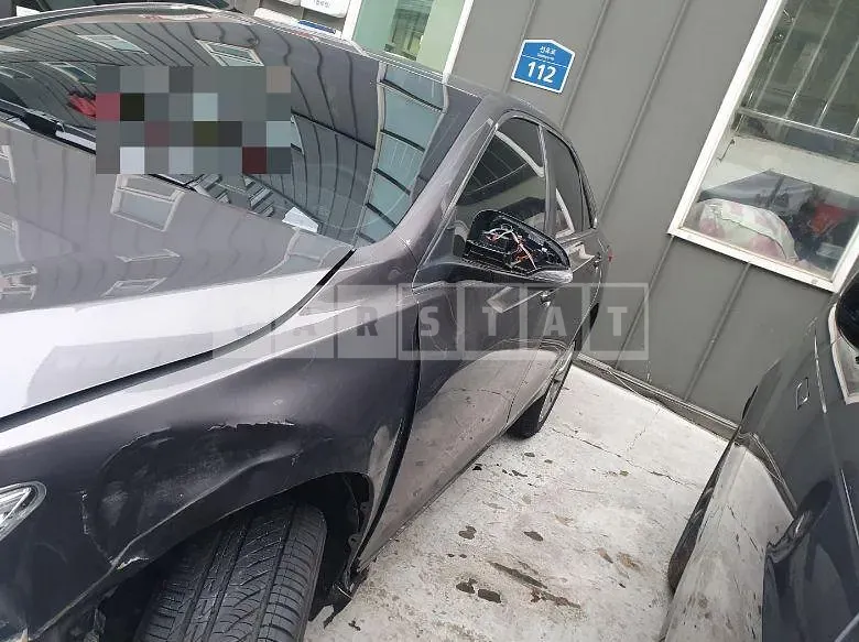Photo 2 of 17: 2017 Toyota Camry, VIN 4T1BF1FKXHU708214 — Korean insurance auction