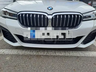 Photo 1 of 18: 2022 BMW 520i — Korean insurance auction