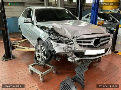 Photo 1 of 9: 2015 Mercedes-Benz E220 CDI, VIN WDDHF0CB1GB179278 — Korean insurance auction